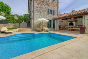 Ferienhaus mit Privatpool für 8 Personen ca 123 qm in Dračevac, Istrien Istrische Riviera